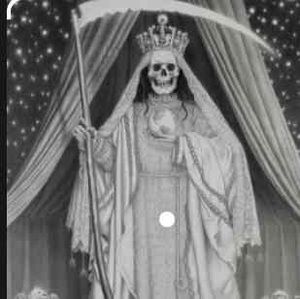 Meet your Posher, Mikaela